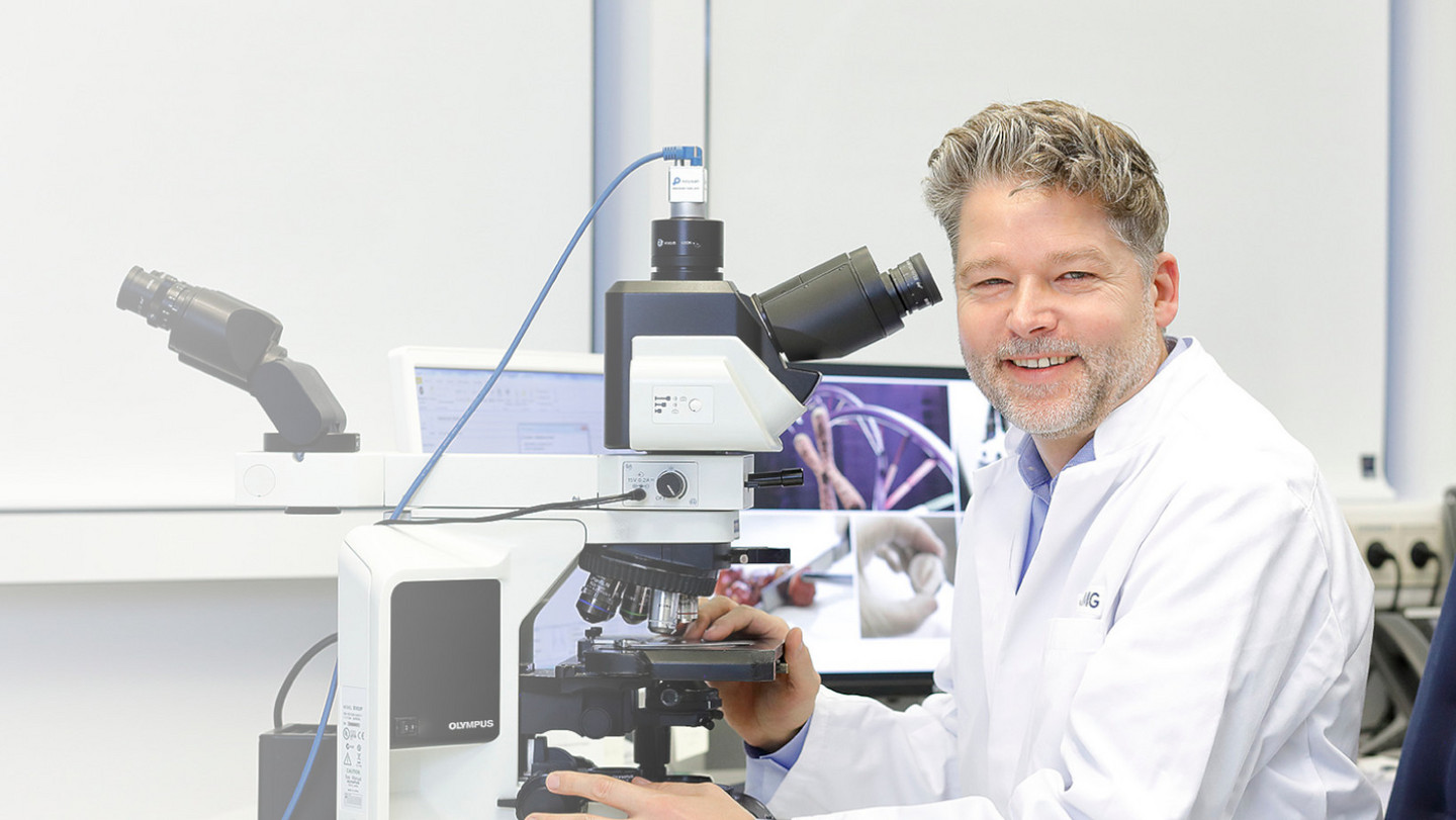 1754645294324413.jpg (Philipp Str?bel教授致力于未來利用人工智能更快、更精準地檢測腫瘤)csm_Stroebel-Header_92e86c0eb7.jpg